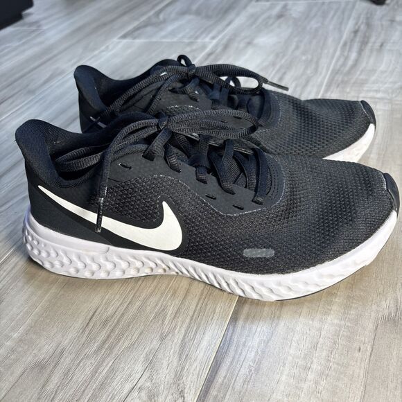 Nike Revolution 5 Womens Black White Athletic Shoes Size 8 - Picture 5 of 12